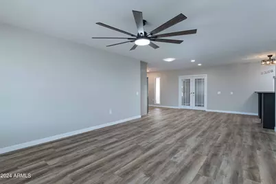 10608 W Edgewood Drive, Sun City, AZ 85351 - Photo 8