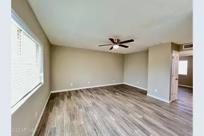 2457 E Pueblo Avenue #Apt 1, Phoenix, AZ 85040 - Photo 2