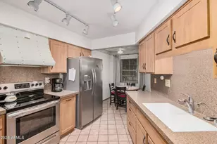 17266 N 105th Ave, Sun City, AZ 85373 - Photo 8