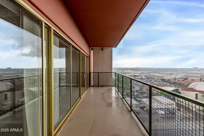 4750 N Central Avenue #UnitB14, Phoenix, AZ 85012 - Photo 14