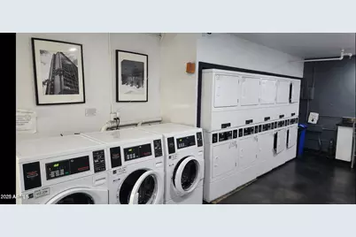 4750 N Central Avenue #UnitB14, Phoenix, AZ 85012 - Photo 48