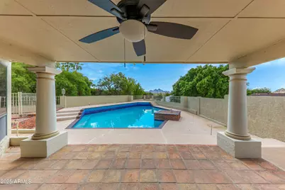 2237 E Captain Dreyfus Avenue, Phoenix, AZ 85022 - Photo 18