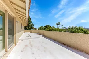 2237 E Captain Dreyfus Ave, Phoenix, AZ 85022 - Photo 32