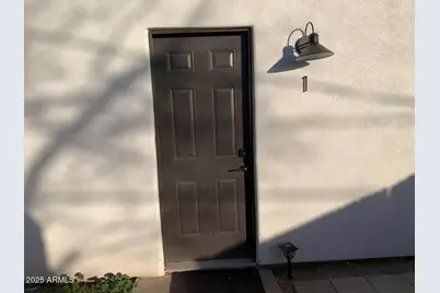 2502 N 29th Place #1, Phoenix, AZ 85008 - Photo 2