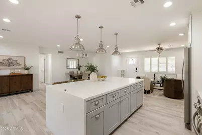 4802 N 83rd Street, Scottsdale, AZ 85251 - Photo 18