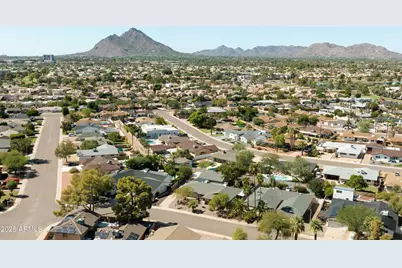 4802 N 83rd Street, Scottsdale, AZ 85251 - Photo 8