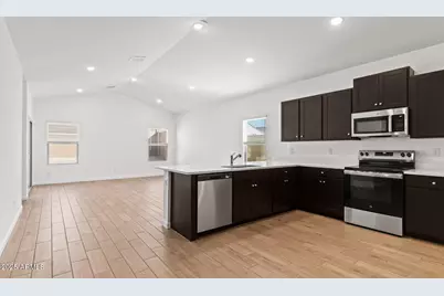 23452 W Burton Avenue, Buckeye, AZ 85326 - Photo 6