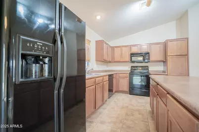 12813 W Valentine Avenue, El Mirage, AZ 85335 - Photo 10