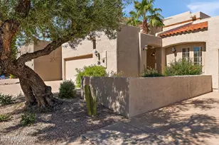 2626 E Arizona Biltmore Cir, Phoenix, AZ 85016 - Photo 1