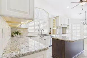 1635 W Wisteria Dr, Chandler, AZ 85248 - Photo 10