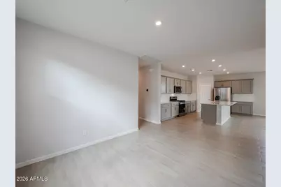 22947 W Monona Lane, Surprise, AZ 85387 - Photo 4