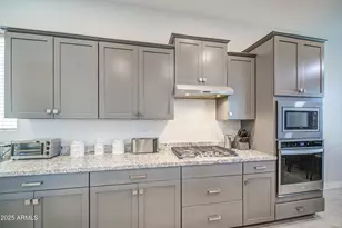 19016 W Rancho Dr, Litchfield Park, AZ 85340 - Photo 14