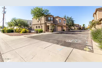 3006 N 37th Street #8, Phoenix, AZ 85018 - Photo 4