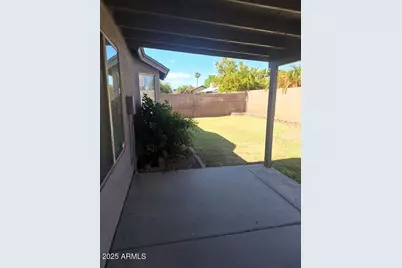 8512 W Tuckey Lane, Glendale, AZ 85305 - Photo 26