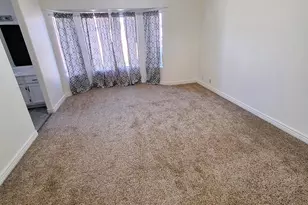 8512 W Tuckey Ln, Glendale, AZ 85305 - Photo 14