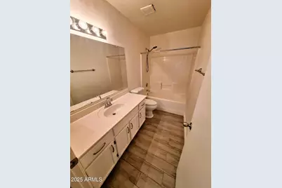 8512 W Tuckey Lane, Glendale, AZ 85305 - Photo 20