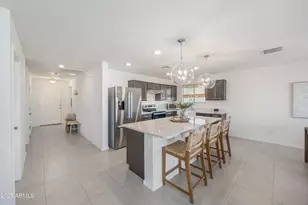 17832 W Oberlin Way, Surprise, AZ 85387 - Photo 10