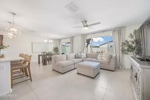 17832 W Oberlin Way, Surprise, AZ 85387 - Photo 6