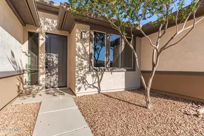 39763 N Collins Lane, San Tan Valley, AZ 85140 - Photo 4