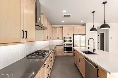 39785 N Collins Lane, San Tan Valley, AZ 85140 - Photo 8