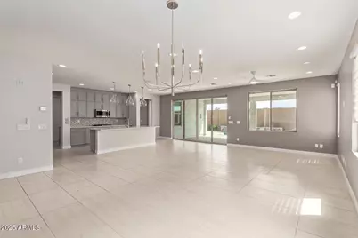 39823 N Collins Lane, San Tan Valley, AZ 85140 - Photo 8