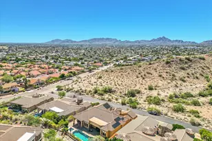 2732 E Friess Dr, Phoenix, AZ 85032 - Photo 8