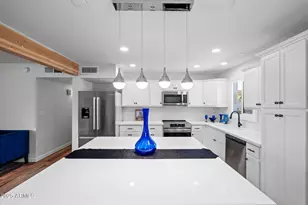 8326 E Crestwood Way, Scottsdale, AZ 85250 - Photo 20