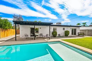 8326 E Crestwood Way, Scottsdale, AZ 85250 - Photo 2