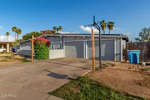 3807 W Mercer Ln, Phoenix, AZ 85029 - Photo 4