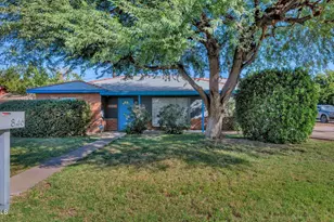 846 E Ocotillo Rd, Phoenix, AZ 85014 - Photo 1