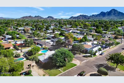 846 E Ocotillo Road, Phoenix, AZ 85014 - Photo 2