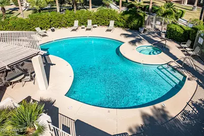 9322 W Topeka Drive, Peoria, AZ 85382 - Photo 8