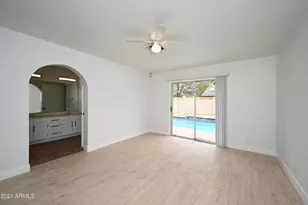 7301 W Canterbury Dr, Peoria, AZ 85345 - Photo 24