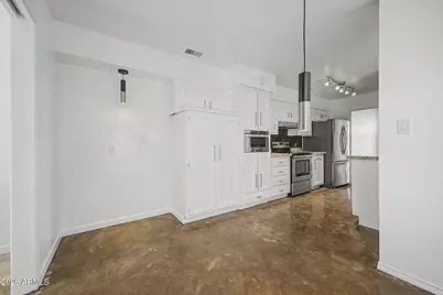 6640 N Chatelaine Place, Phoenix, AZ 85014 - Photo 16