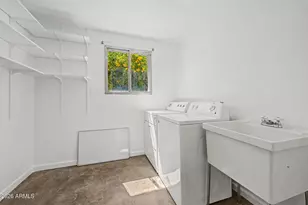 6640 N Chatelaine Pl, Phoenix, AZ 85014 - Photo 32