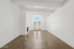6640 N Chatelaine Pl, Phoenix, AZ 85014 - Photo 8