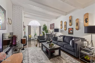 6640 N Chatelaine Place, Phoenix, AZ 85014 - Photo 10