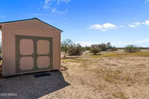 23315 W Staghorn Ln, Congress, AZ 85332 - Photo 34