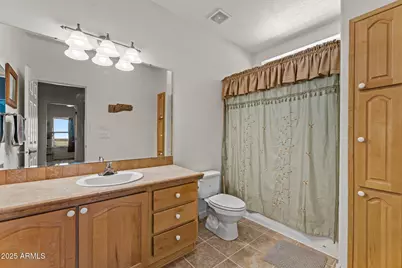 23315 W Staghorn Lane, Congress, AZ 85332 - Photo 12
