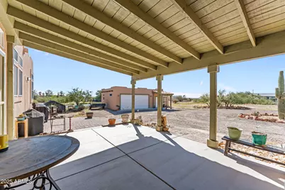 23315 W Staghorn Lane, Congress, AZ 85332 - Photo 34