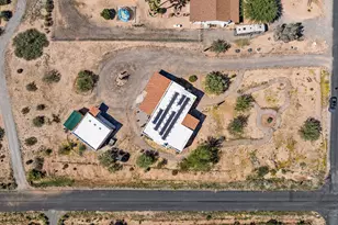 23315 W Staghorn Ln, Congress, AZ 85332 - Photo 46