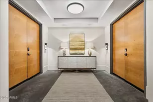 6166 N Scottsdale Rd, Paradise Valley, AZ 85253 - Photo 30