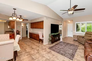 18630 N Palomar Dr, Sun City West, AZ 85375 - Photo 6