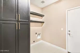 2345 W Melody Dr, Phoenix, AZ 85041 - Photo 8