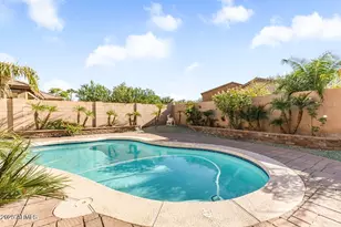 2345 W Melody Dr, Phoenix, AZ 85041 - Photo 36