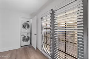 13050 N 17th Ave, Phoenix, AZ 85029 - Photo 14