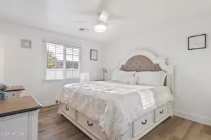 13050 N 17th Ave, Phoenix, AZ 85029 - Photo 16