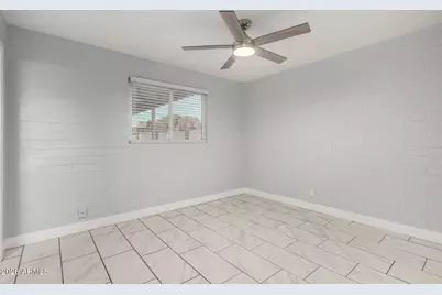 4938 W McLellan Road, Glendale, AZ 85301 - Photo 12