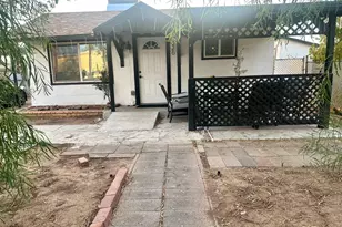 326 N 39th Dr N, Phoenix, AZ 85009 - Photo 6