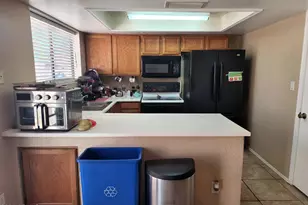 2829 E Tracy Ln, Phoenix, AZ 85032 - Photo 32